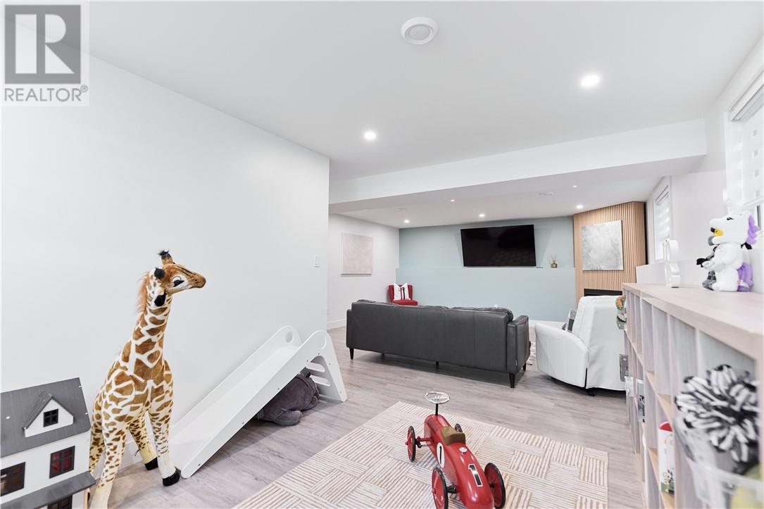 136 Hollybrook, Azilda, Ontario  P0M 1B0 - Photo 40 - 2126667