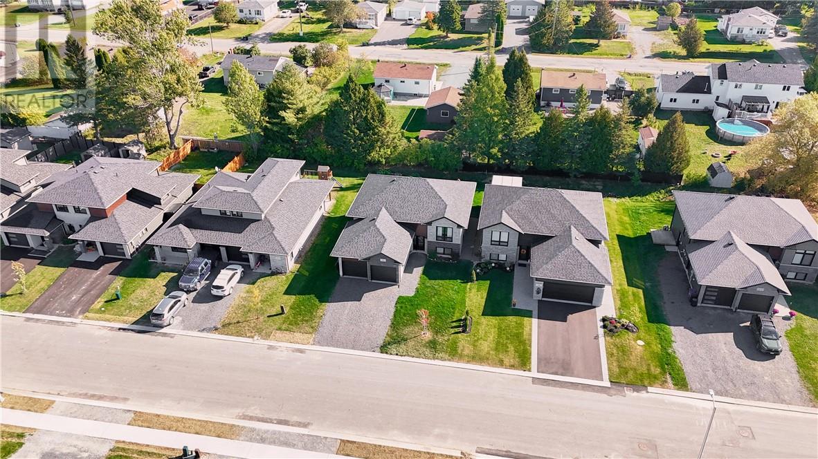 136 Hollybrook, Azilda, Ontario  P0M 1B0 - Photo 56 - 2126667