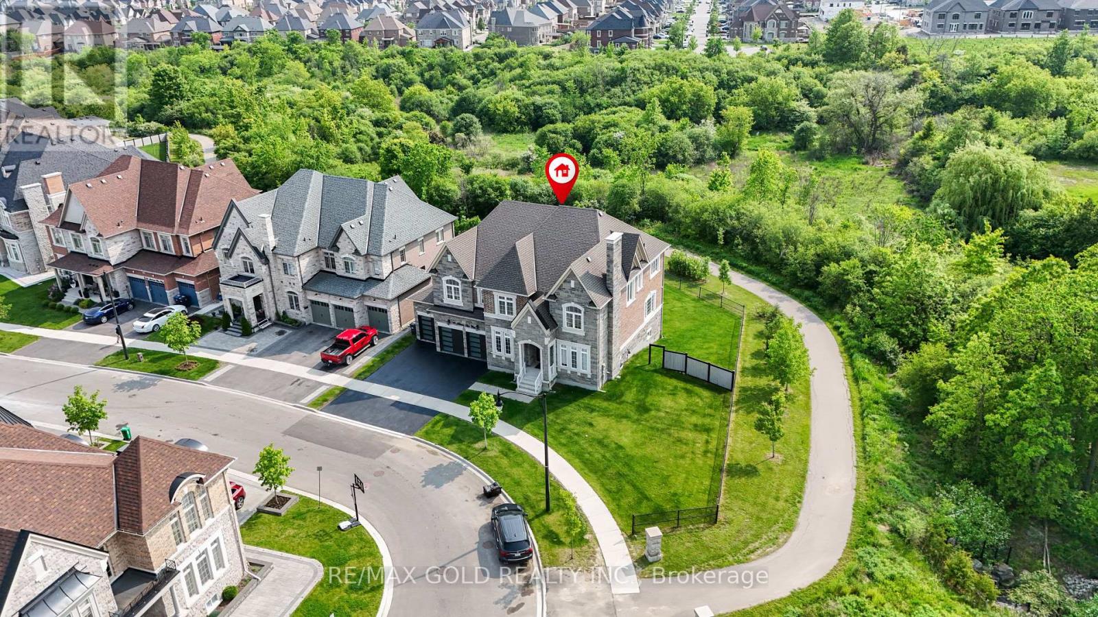 40 Autumn Olive Way, Brampton, Ontario  L6P 4Z3 - Photo 1 - W12844418