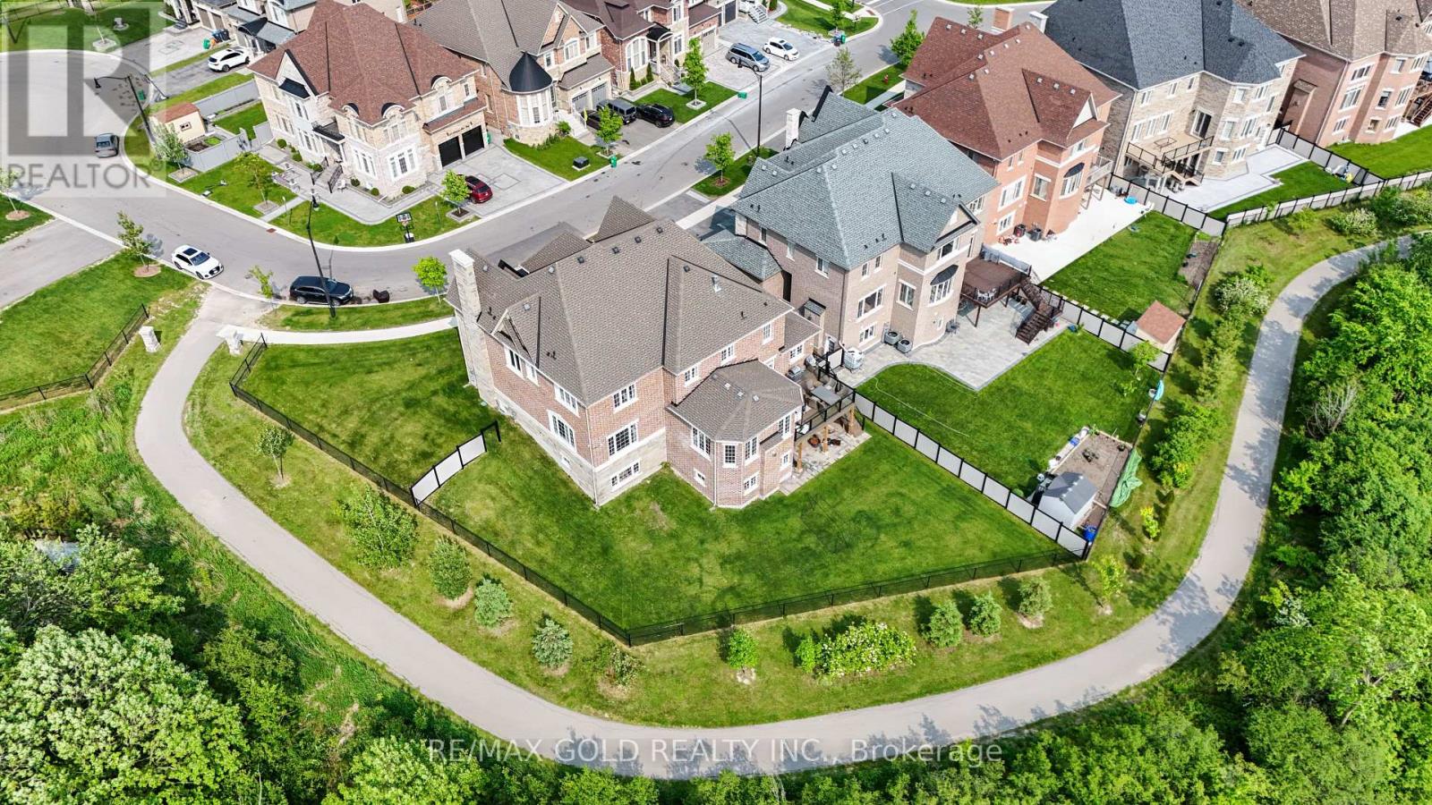 40 Autumn Olive Way, Brampton, Ontario  L6P 4Z3 - Photo 34 - W12844418