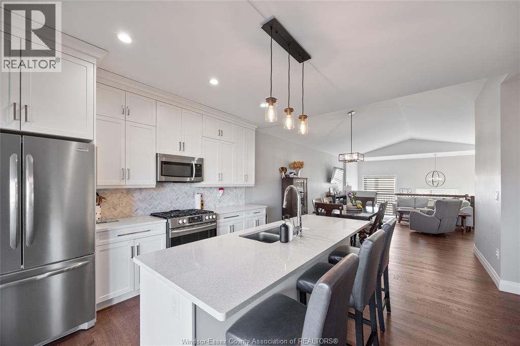 MLS# 26004519: 234 MULLEN CRESCENT, Amherstburg, Canada