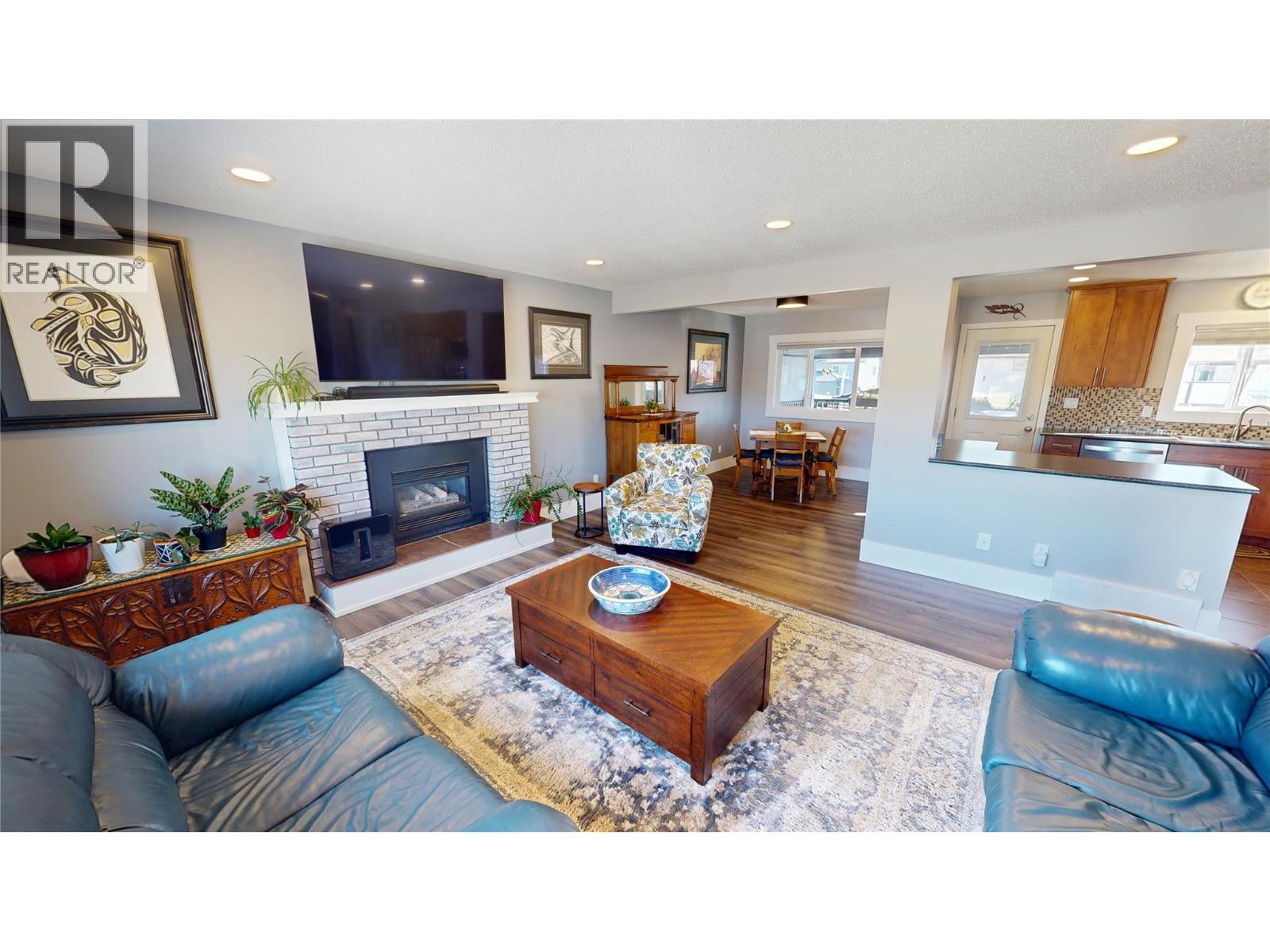 320 22nd Avenue S, Cranbrook, British Columbia  V1C 5K8 - Photo 4 - 10378014