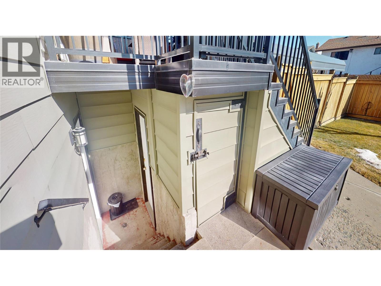 320 22nd Avenue S, Cranbrook, British Columbia  V1C 5K8 - Photo 32 - 10378014