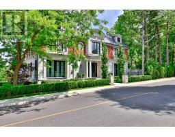 157 FOREST HILL ROAD, Toronto, Ontario