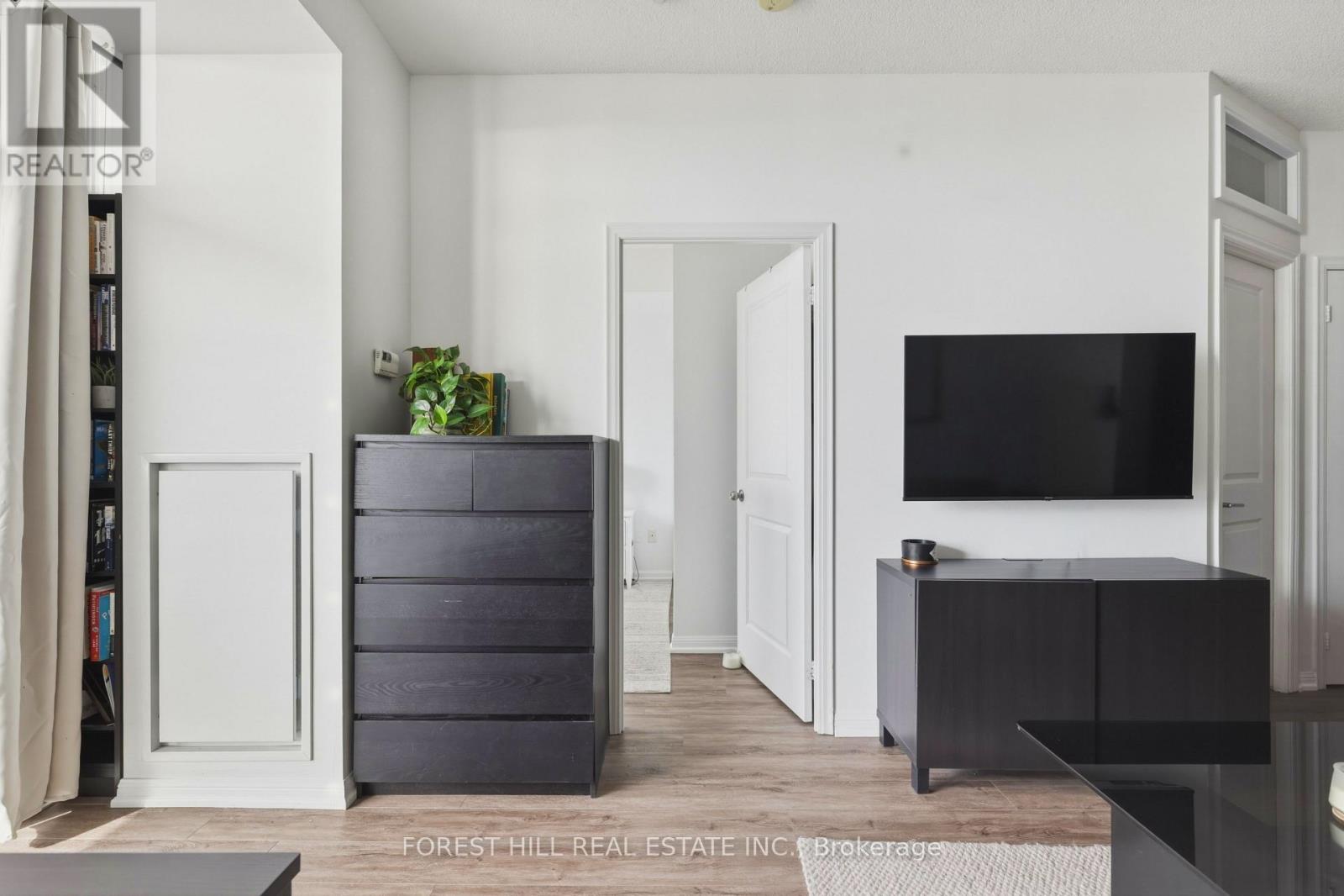 2207 - 75 East Liberty Street, Toronto, Ontario  M6K 3R3 - Photo 8 - C12844642