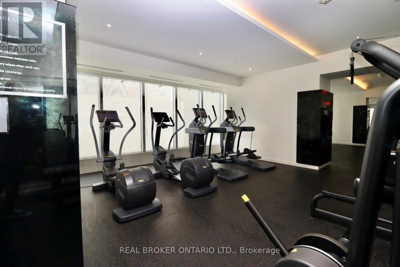 5902 - 197 Yonge Street, Toronto (Church-Yonge Corridor), Ontario  M5B 1M4 - Photo 36 - C12844706