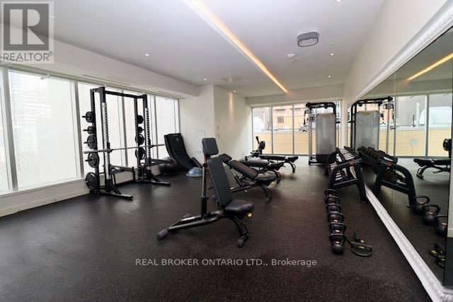 5902 - 197 Yonge Street, Toronto (Church-Yonge Corridor), Ontario  M5B 1M4 - Photo 37 - C12844706