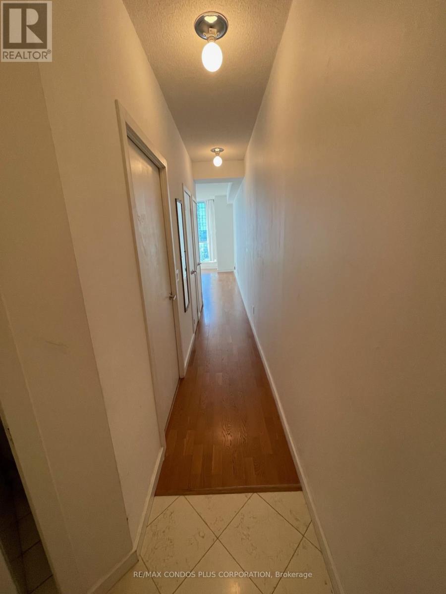 2504 - 8 York Street, Toronto, Ontario  M5J 2Y2 - Photo 6 - C12844712