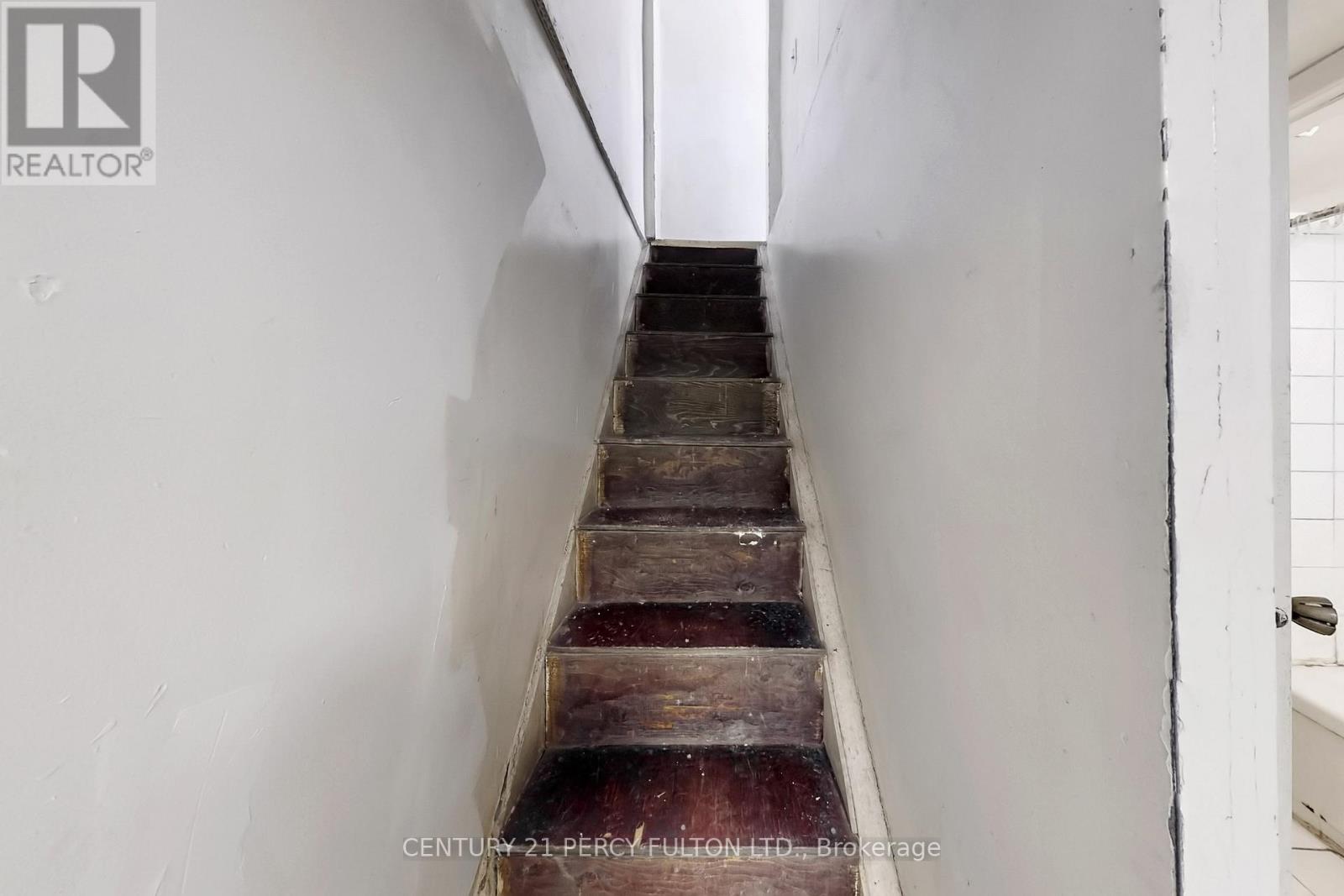 366 Coxwell Avenue, Toronto, Ontario  M4L 3B7 - Photo 32 - E12844636