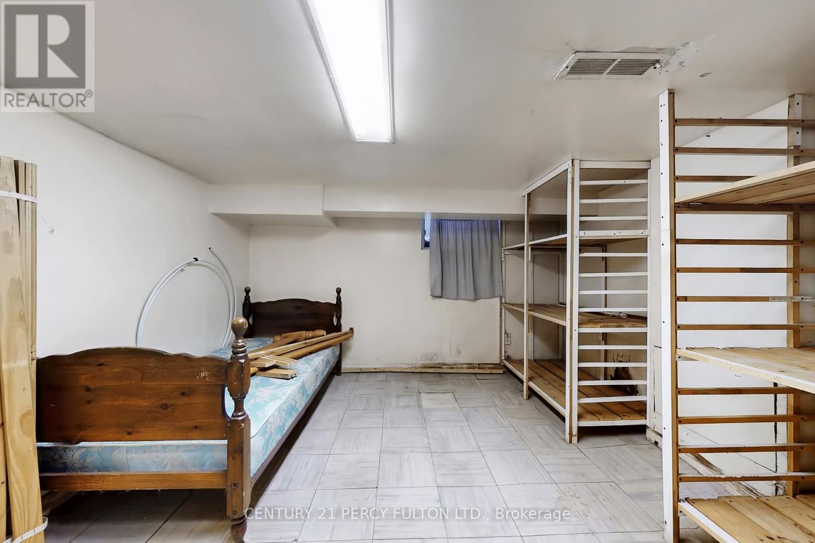 366 Coxwell Avenue, Toronto, Ontario  M4L 3B7 - Photo 34 - E12844636