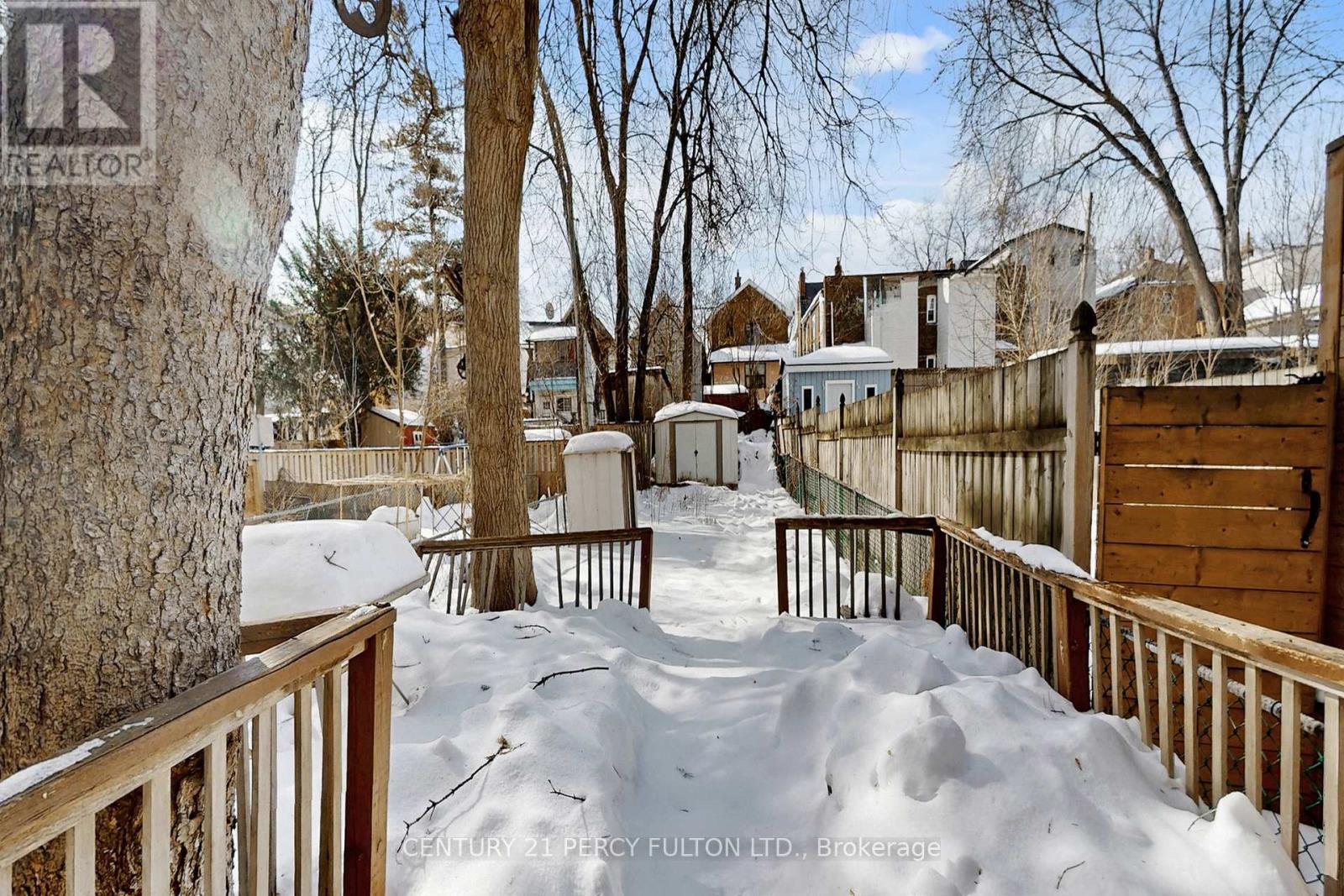 366 Coxwell Avenue, Toronto, Ontario  M4L 3B7 - Photo 44 - E12844636