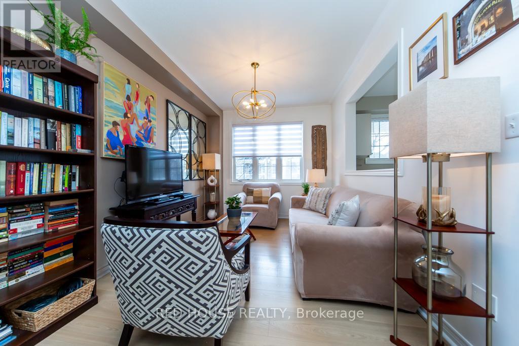 12 Naylor Lane, Ajax, Ontario  L1S 7S7 - Photo 10 - E12844710