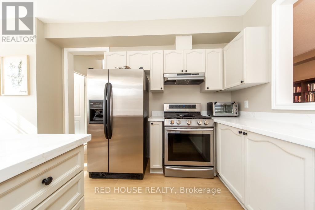 12 Naylor Lane, Ajax, Ontario  L1S 7S7 - Photo 15 - E12844710