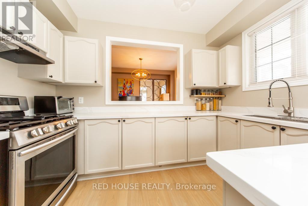 12 Naylor Lane, Ajax, Ontario  L1S 7S7 - Photo 16 - E12844710