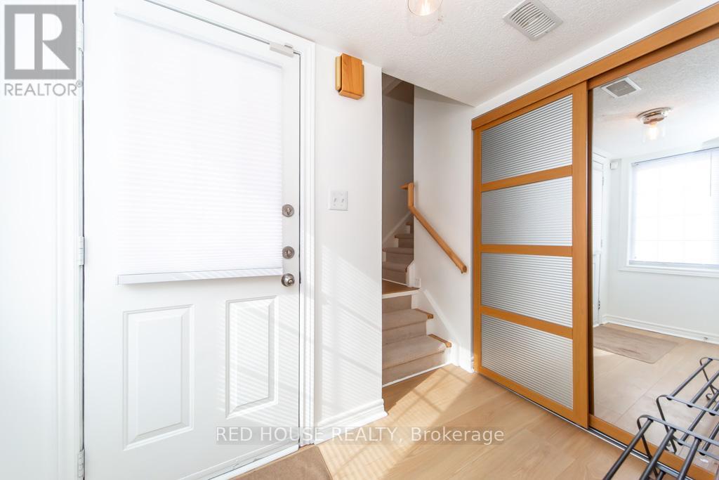 12 Naylor Lane, Ajax, Ontario  L1S 7S7 - Photo 7 - E12844710