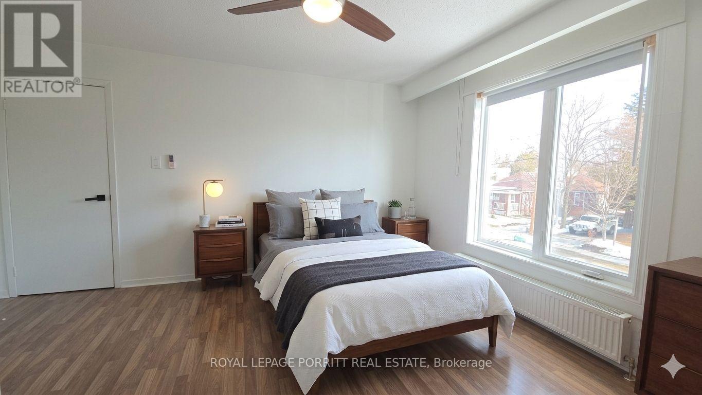 3 - 4 Fortieth Street, Toronto (Long Branch), Ontario  M8W 3M9 - Photo 9 - W12700296