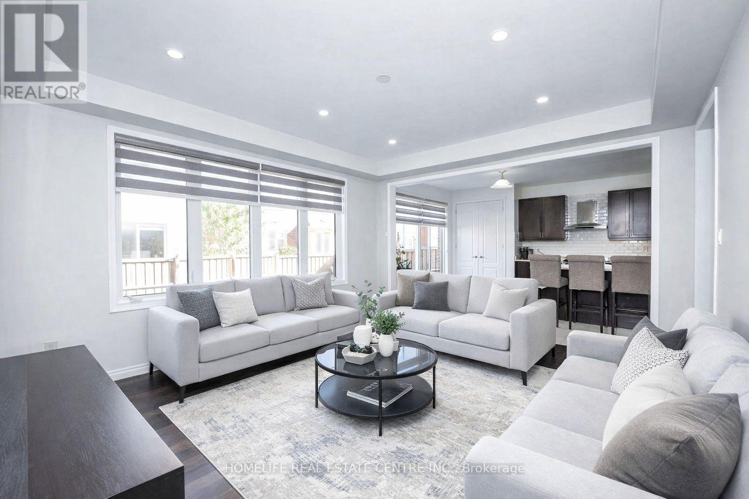 13 Feeder Street, Brampton (Northwest Brampton), Ontario  L7A 4T7 - Photo 6 - W12844046