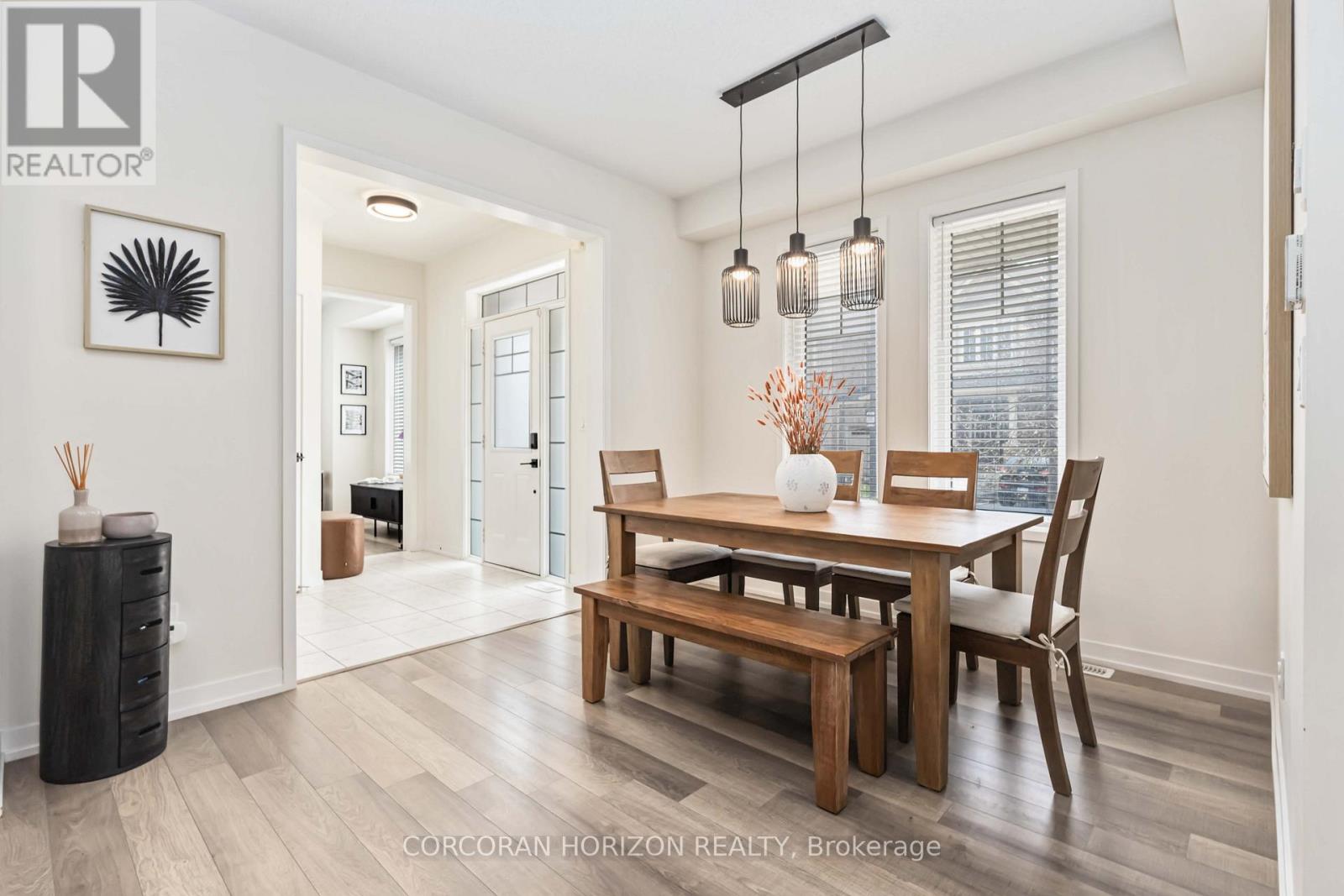 81 Dundonald Trail, Newmarket, Ontario  L3Y 0E1 - Photo 18 - N12844694