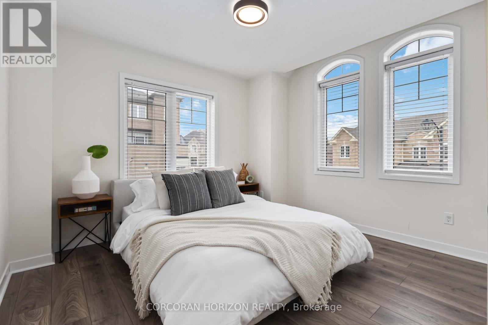 81 Dundonald Trail, Newmarket, Ontario  L3Y 0E1 - Photo 31 - N12844694