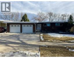 335 28 Street S, Lethbridge, Alberta
