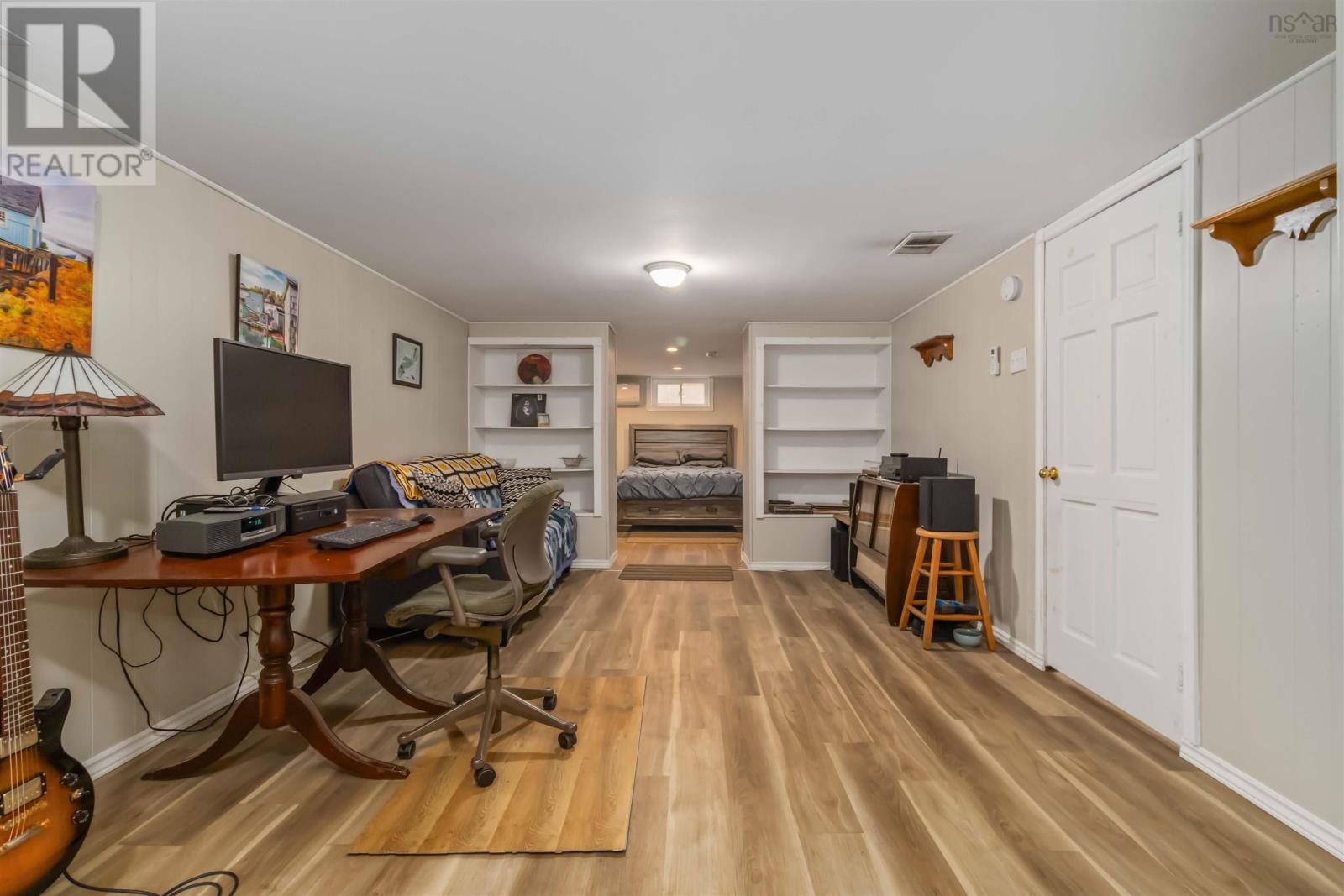 83 Victoria Road, Bridgewater, Nova Scotia  B4V 2N4 - Photo 31 - 202601164