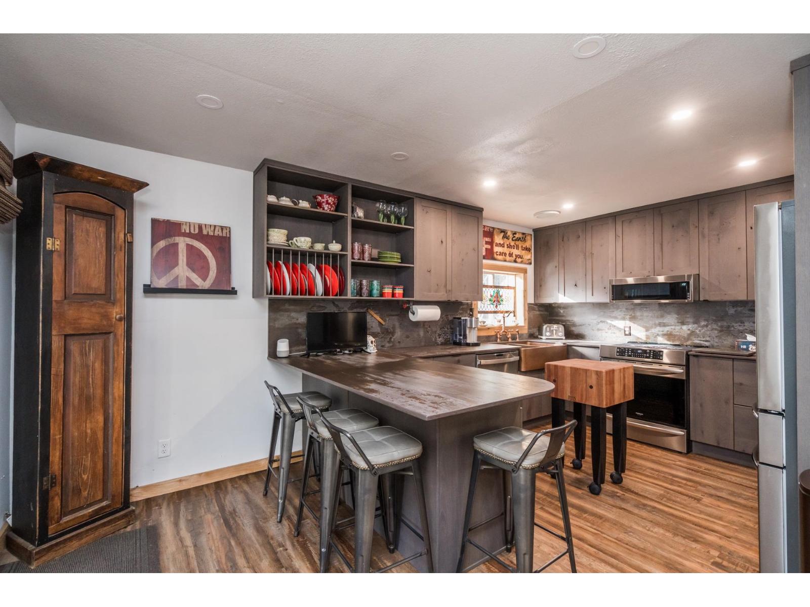 695 Hudson Bay Street, Hope, Hope, British Columbia  V0X 1L4 - Photo 6 - R3094815