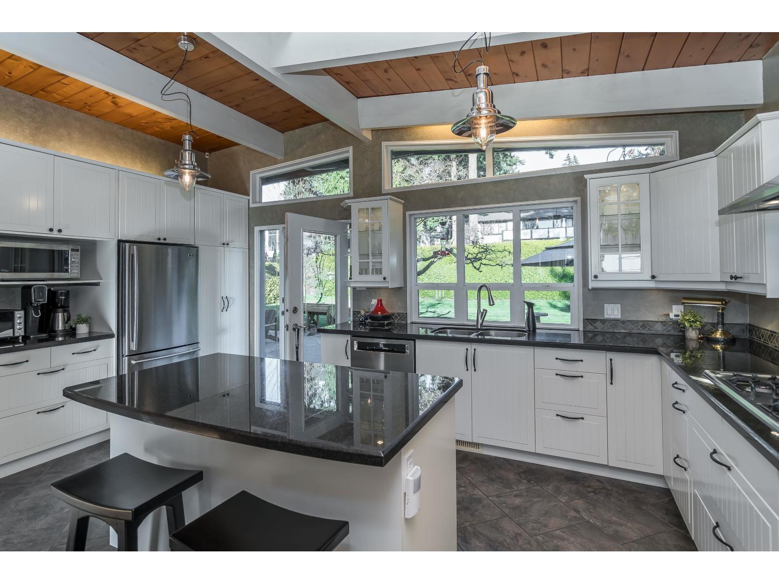 6572 Kempson Crescent, Delta, British Columbia V4E 1R5 - Photo 11 - R3091691