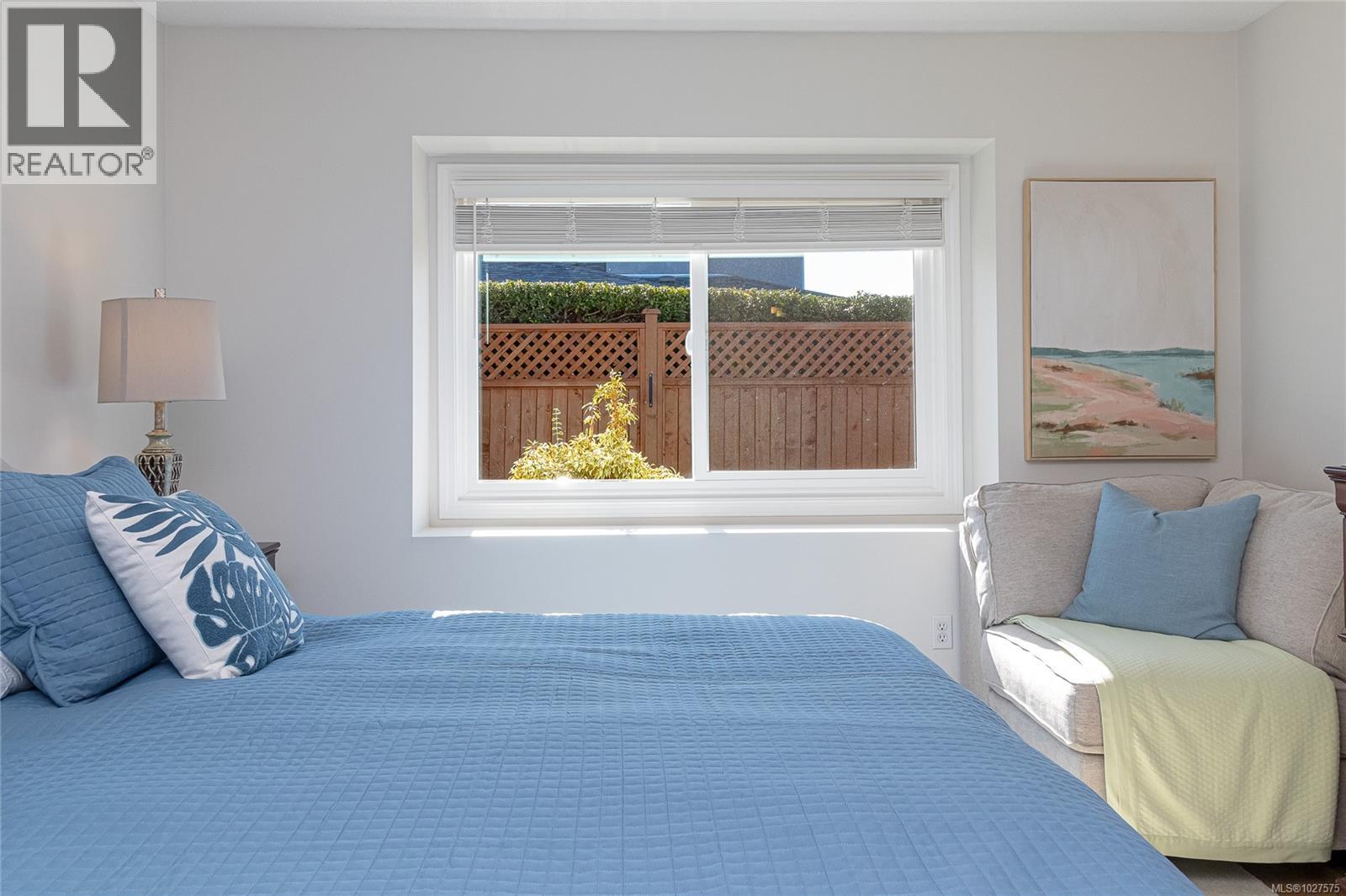 5 10084 Third St, Sidney, British Columbia  V8L 3B3 - Photo 25 - 1027575