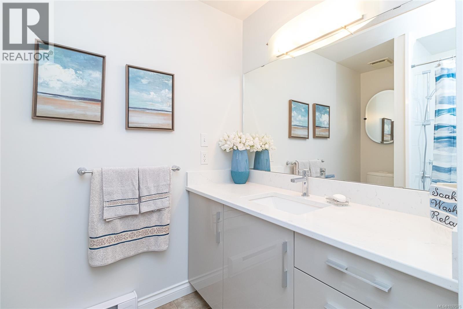 5 10084 Third St, Sidney, British Columbia  V8L 3B3 - Photo 27 - 1027575