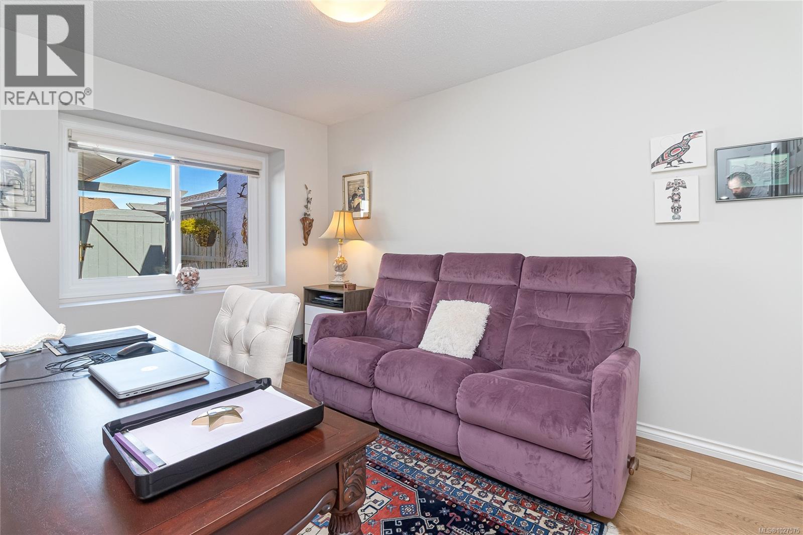 5 10084 Third St, Sidney, British Columbia  V8L 3B3 - Photo 28 - 1027575