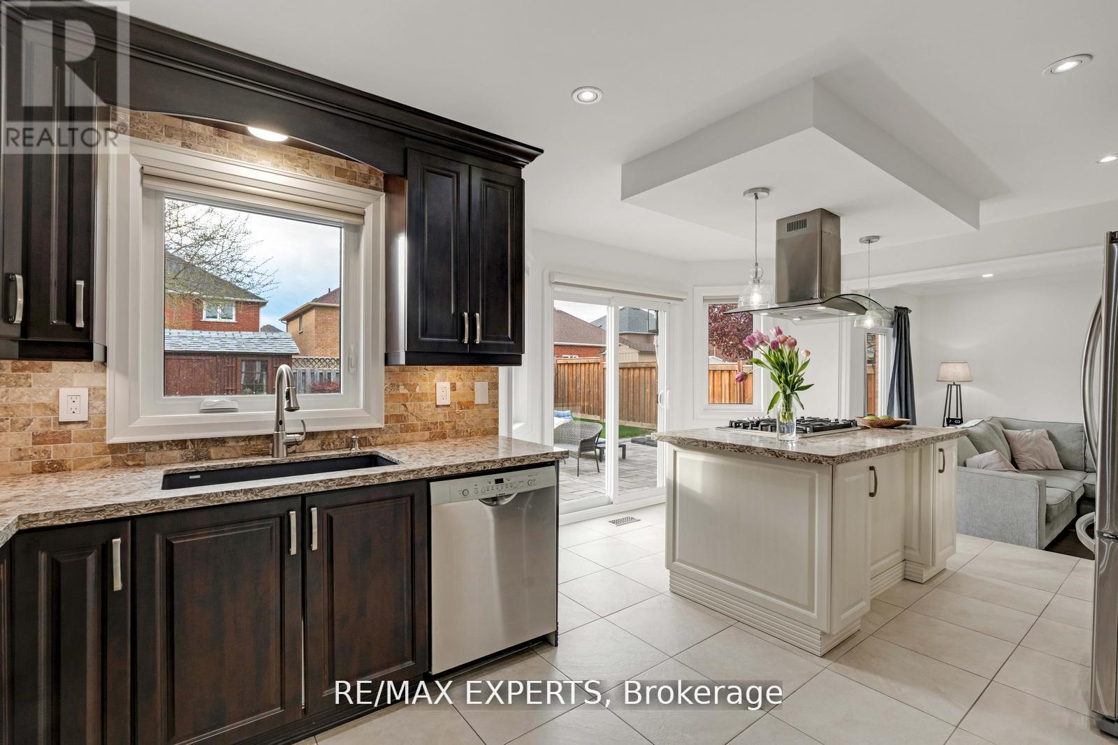 36 Berrydown Drive, Caledon, Ontario  L7E 1P9 - Photo 15 - W12844582