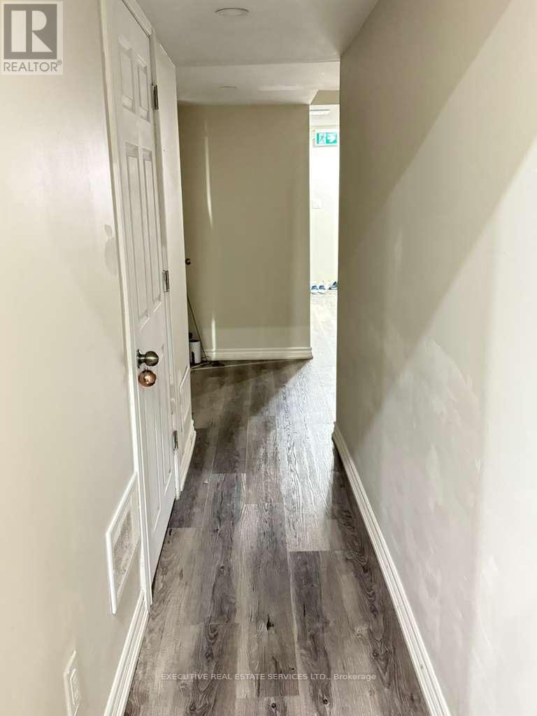 BASEMENT - 40 ROULETTE CRESCENT, Brampton, Ontario