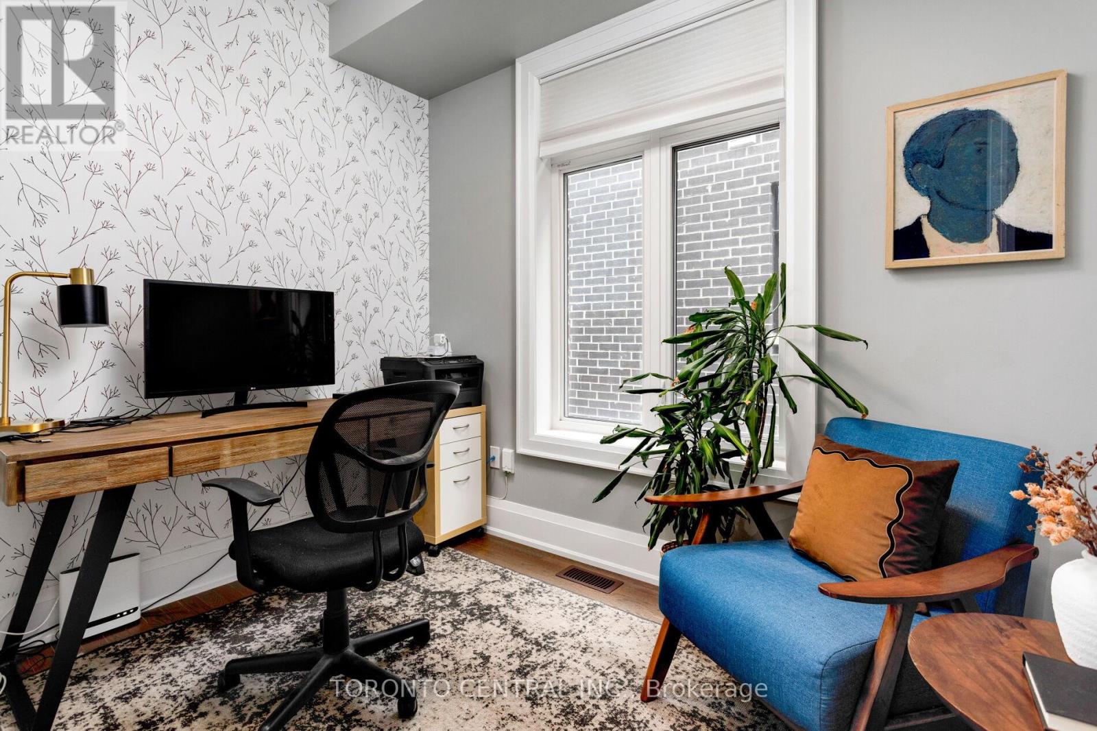 9 Chimney Swift Court, Toronto, Ontario  M9B 0C6 - Photo 17 - W12844654