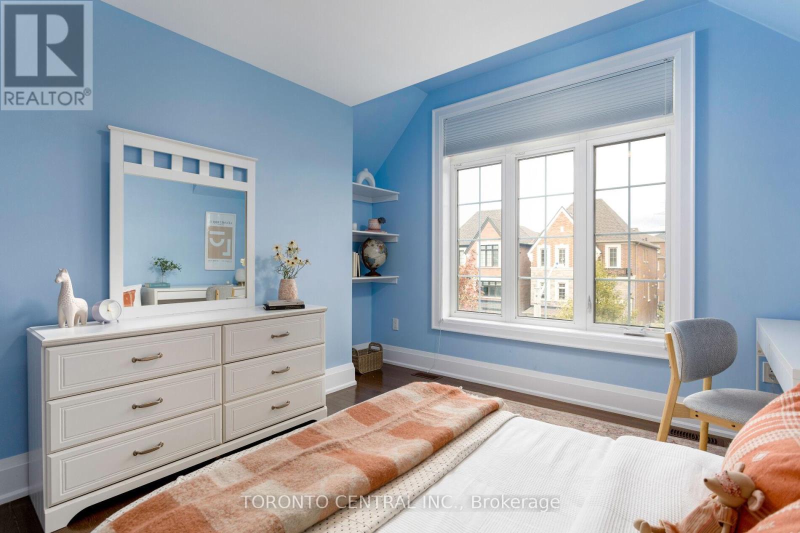 9 Chimney Swift Court, Toronto, Ontario  M9B 0C6 - Photo 30 - W12844654