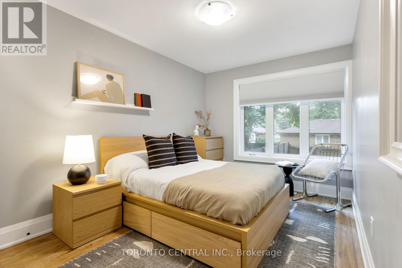 9 Chimney Swift Court, Toronto, Ontario  M9B 0C6 - Photo 38 - W12844654