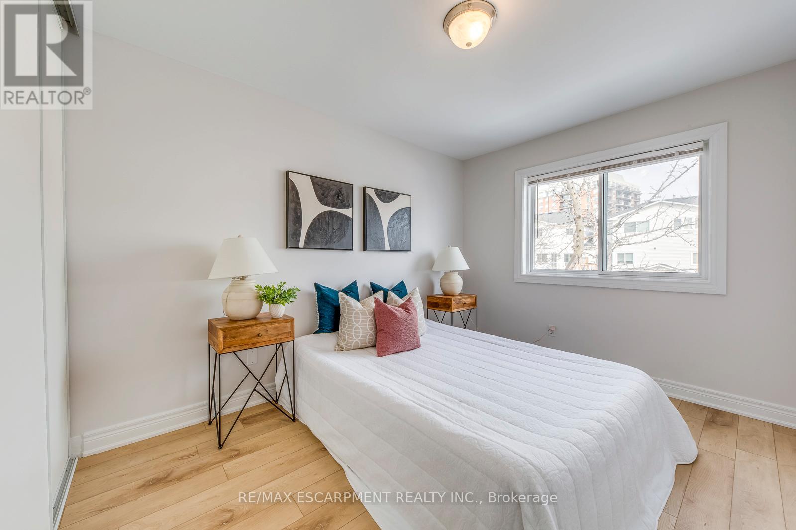 17 - 2350 Grand Ravine Drive, Oakville, Ontario  L6H 6E2 - Photo 27 - W12844656