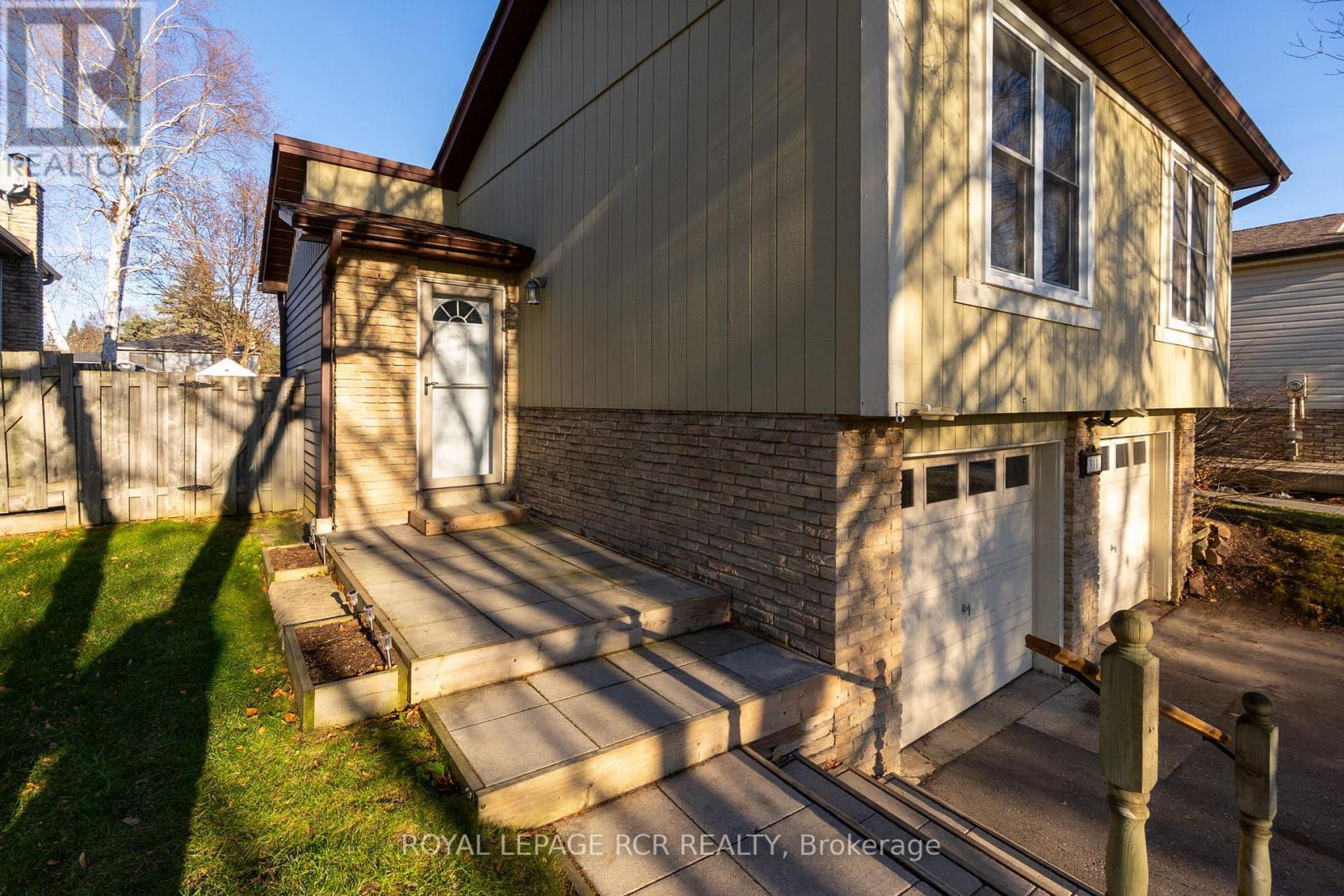 311 Whitehead Crescent, Caledon, Ontario  L7E 3Y6 - Photo 6 - W12844696