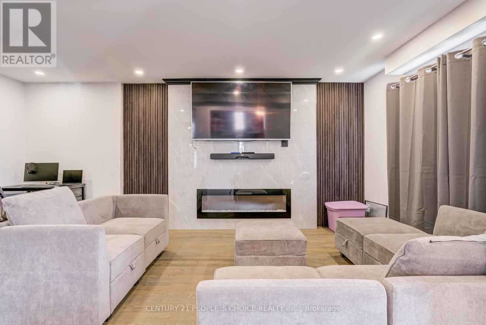 18 Hernon Court, Brampton, Ontario  L6S 2B9 - Photo 16 - W12844698