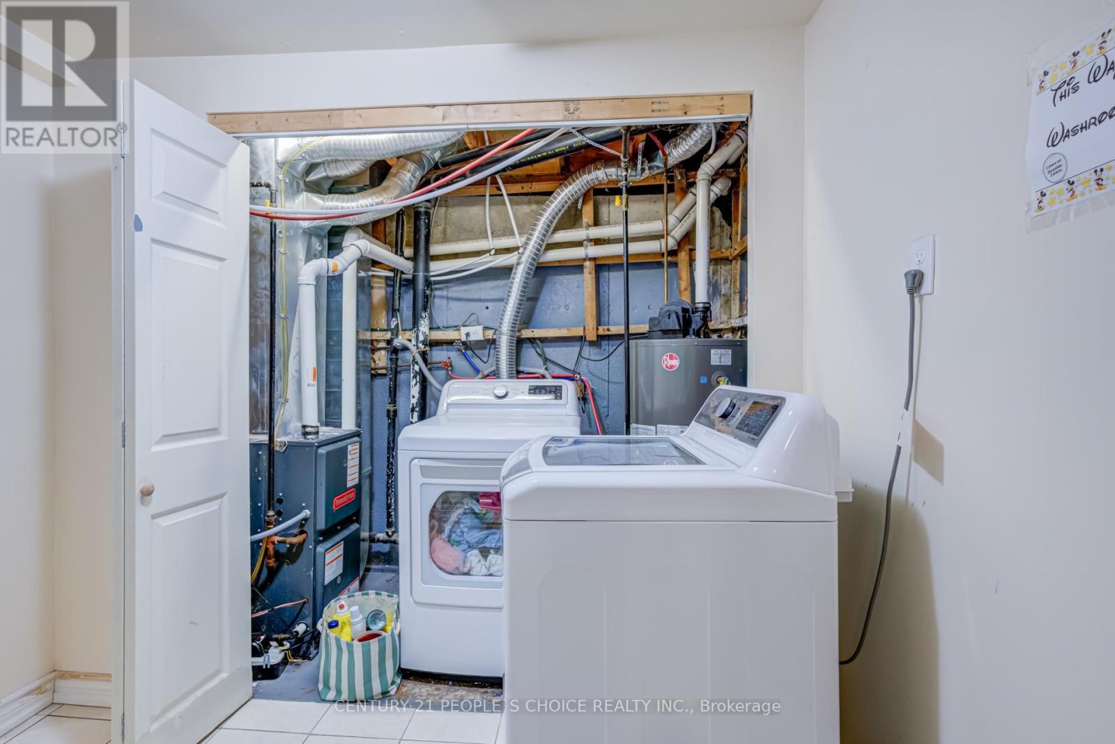 18 Hernon Court, Brampton, Ontario  L6S 2B9 - Photo 37 - W12844698