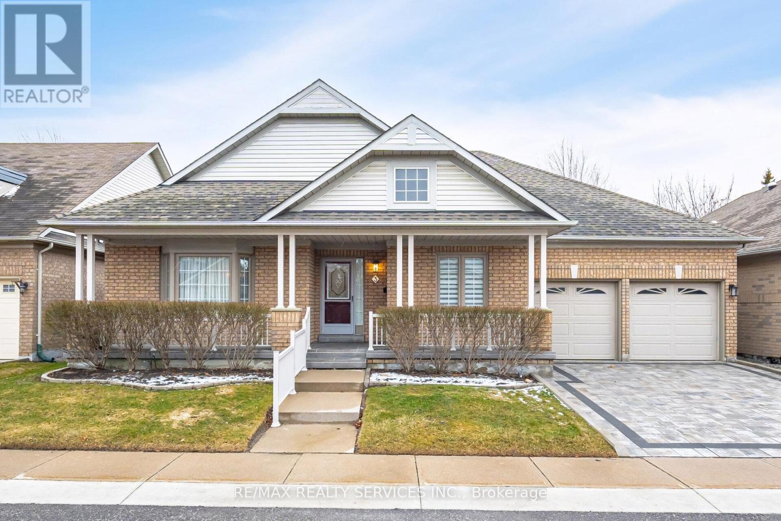 3 TUSCANY LANE, Brampton, Ontario