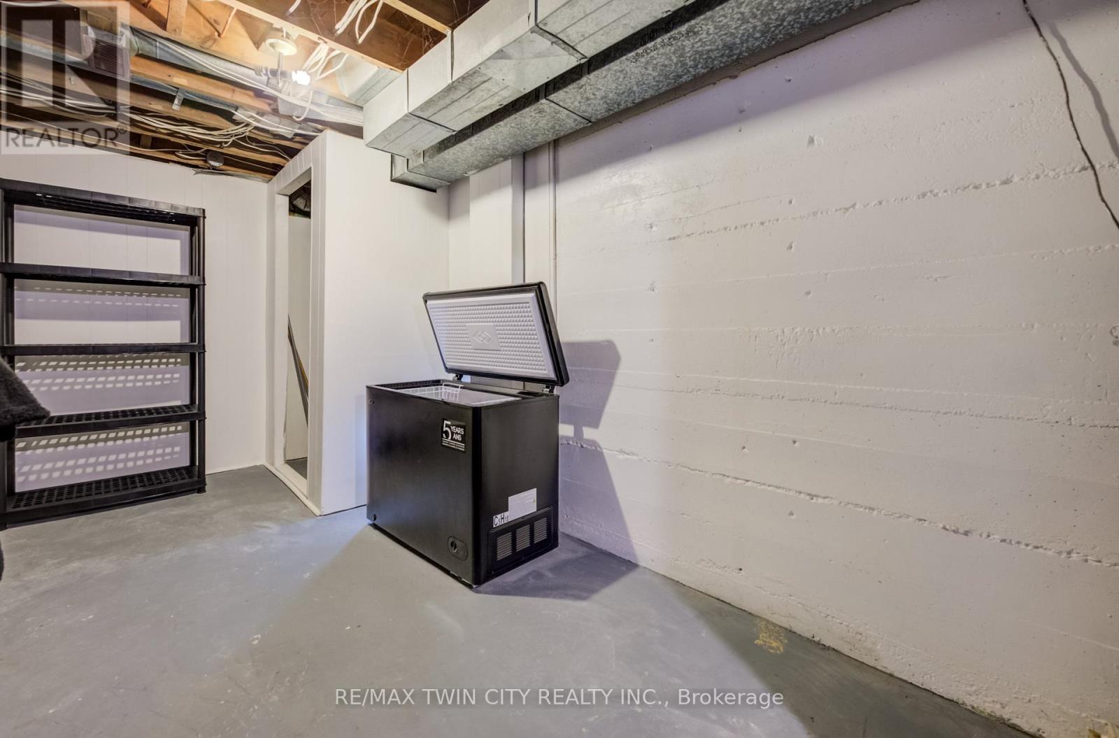 530 Frederick Street, Cambridge, Ontario  N3H 2A2 - Photo 29 - X12844572