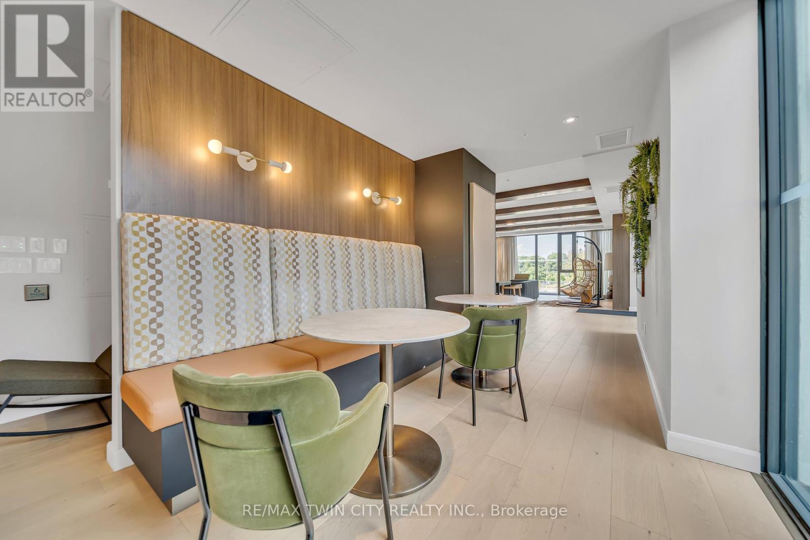 906 - 741 King Street W, Kitchener, Ontario  N2G 1E5 - Photo 28 - X12844578