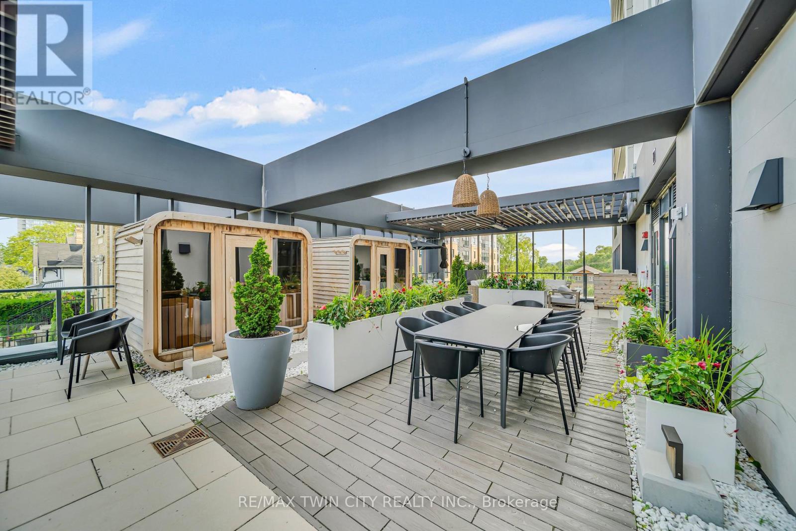 906 - 741 King Street W, Kitchener, Ontario  N2G 1E5 - Photo 33 - X12844578