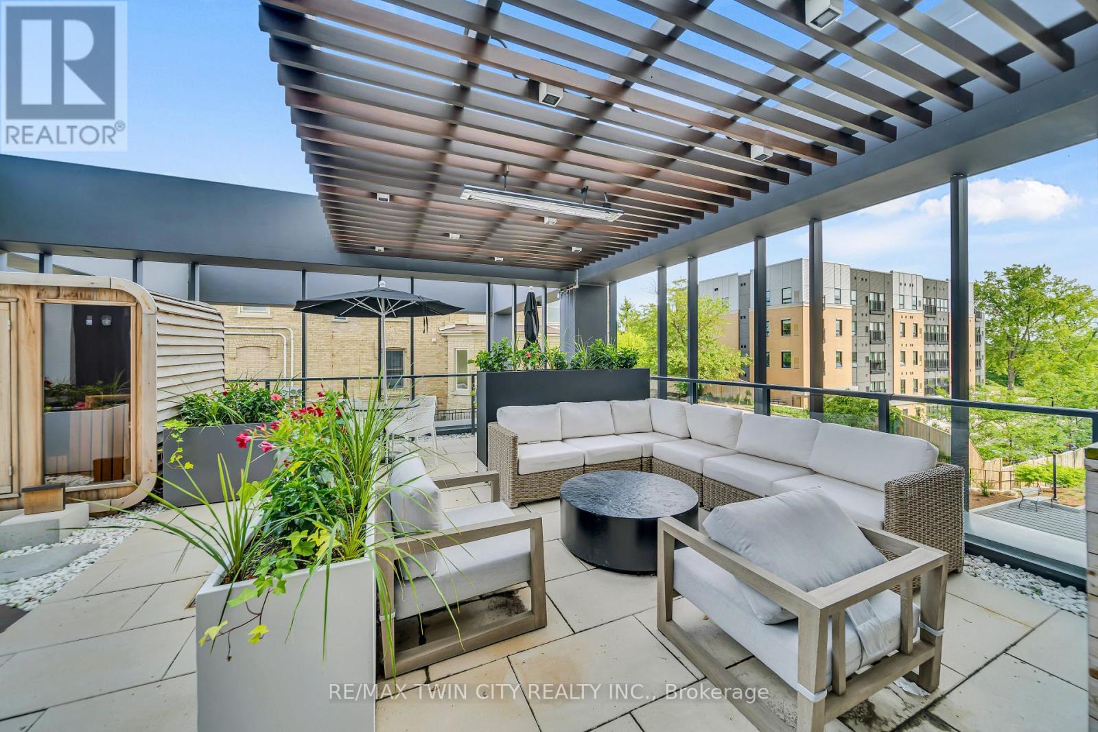 906 - 741 King Street W, Kitchener, Ontario  N2G 1E5 - Photo 34 - X12844578