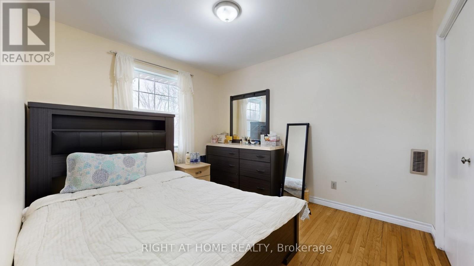 301 Garner Road E, Hamilton, Ontario  L9G 3K9 - Photo 26 - X12844648