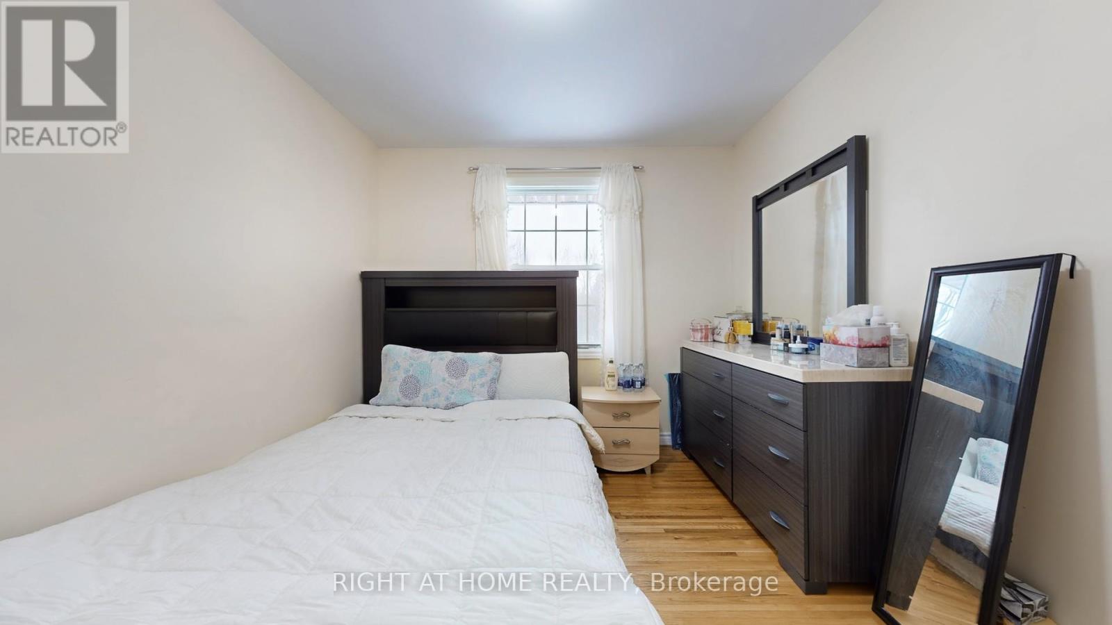 301 Garner Road E, Hamilton, Ontario  L9G 3K9 - Photo 27 - X12844648