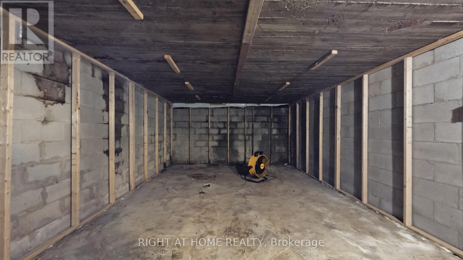 301 Garner Road E, Hamilton, Ontario  L9G 3K9 - Photo 43 - X12844648