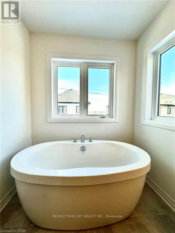 91 Manuel Street, Stratford, Ontario  N5A 0M1 - Photo 27 - X12844670