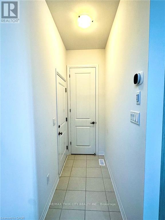 91 Manuel Street, Stratford, Ontario  N5A 0M1 - Photo 8 - X12844670