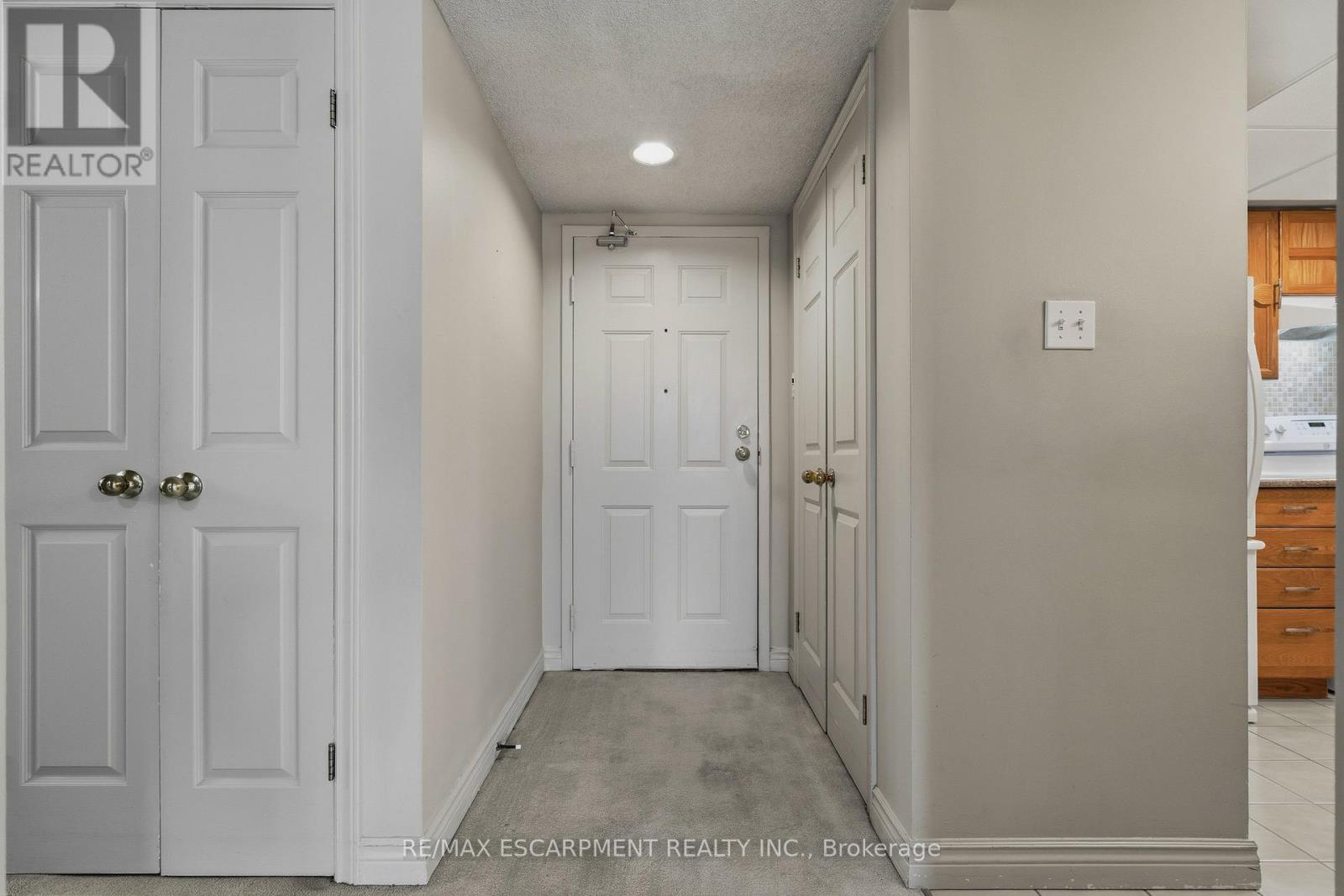 306 - 150 Wilson Street W, Hamilton, Ontario  L8R 1E2 - Photo 5 - X12789234